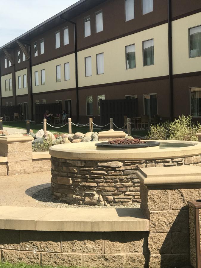 Soaring Eagle Waterpark And Hotel Mount Pleasant Extérieur photo