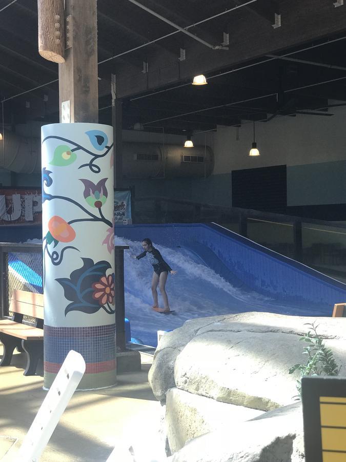 Soaring Eagle Waterpark And Hotel Mount Pleasant Extérieur photo