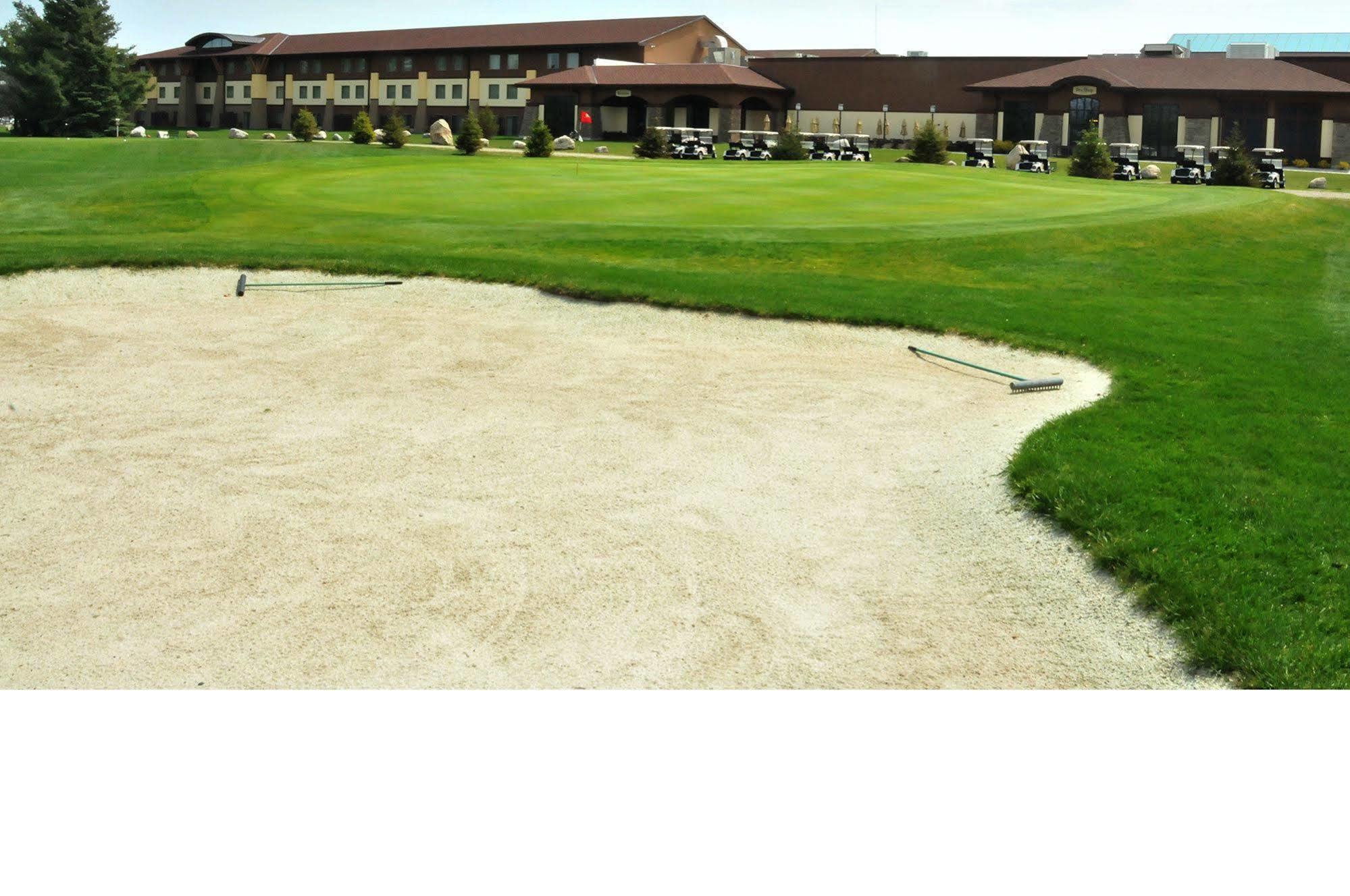 Soaring Eagle Waterpark And Hotel Mount Pleasant Extérieur photo