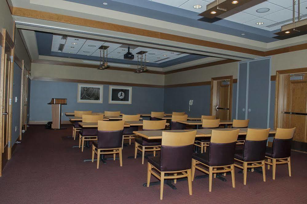 Soaring Eagle Waterpark And Hotel Mount Pleasant Extérieur photo
